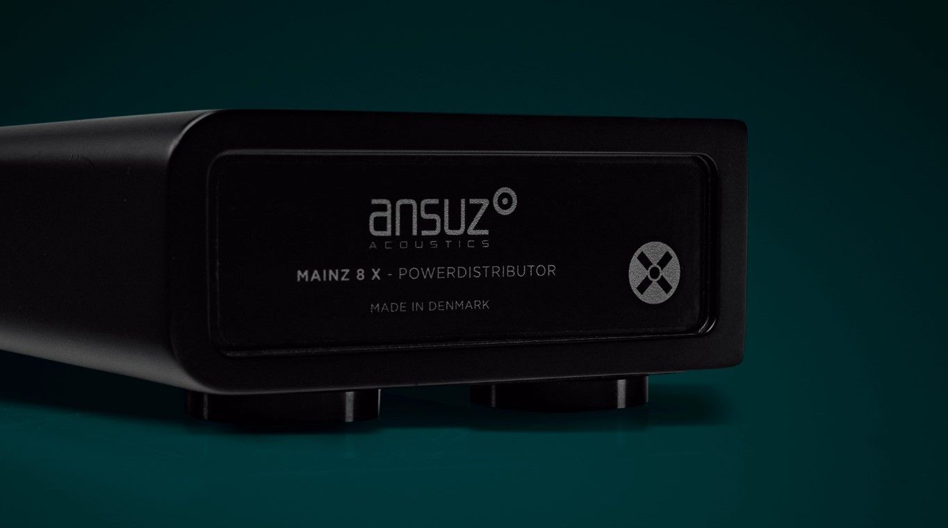 Розподільник живлення Ansuz Acoustics Mainz 8 X