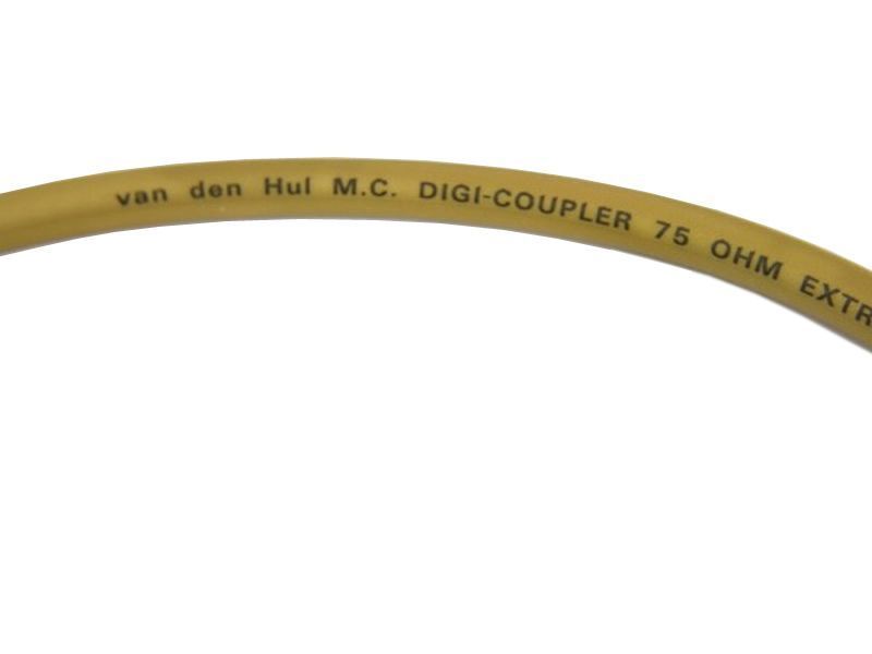 Цифровой кабель Van den Hul DIGI-COUPLER 75 Ohm 0,8 meter RCA or BNC