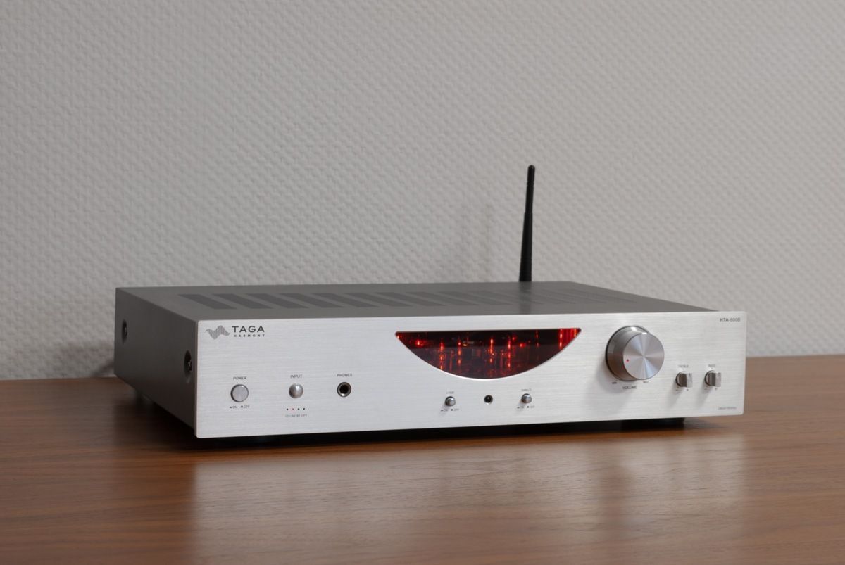 Стерео усилитель Taga Harmony HTA-600B Silver