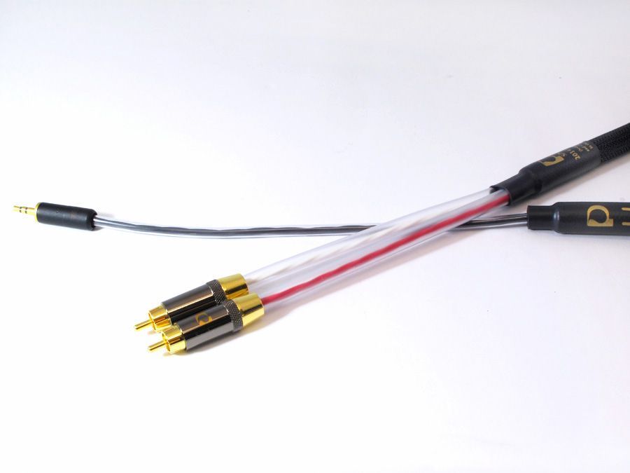 Кабель Purist Audio Design 25th Anniversary 3.5 mm to 2 RCA