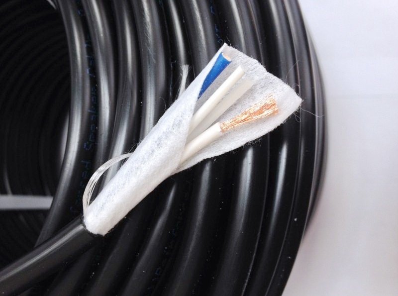 Акустический кабель MT-Power Reinforced Speaker Cable 2/14 AWG (экв. сеч. 2 x 2,5 mm2)