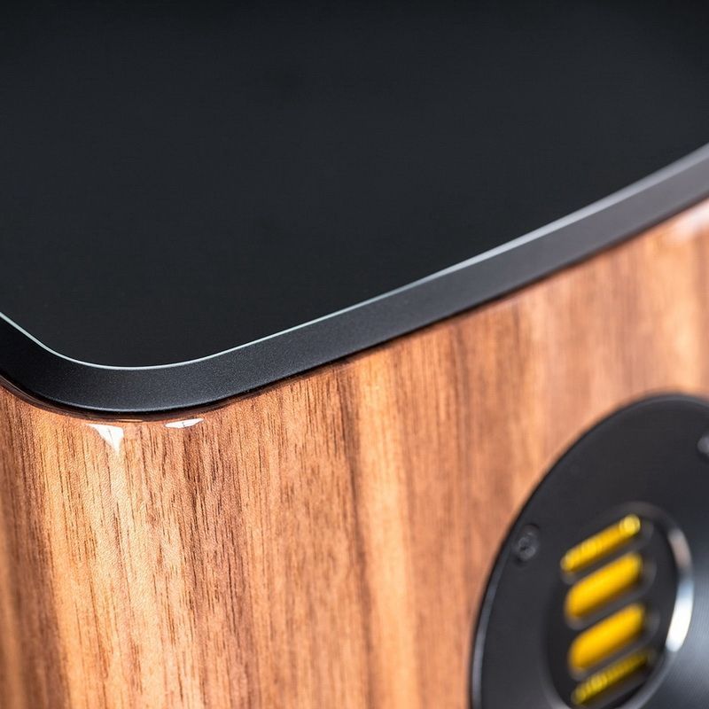 Напольная акустика Elac Vela 2.0 VFS 407.2 Walnut High Gloss