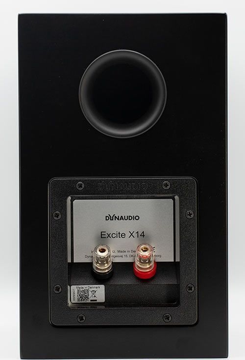 Полочная акустика Dynaudio Excite X14 Walnut Satin