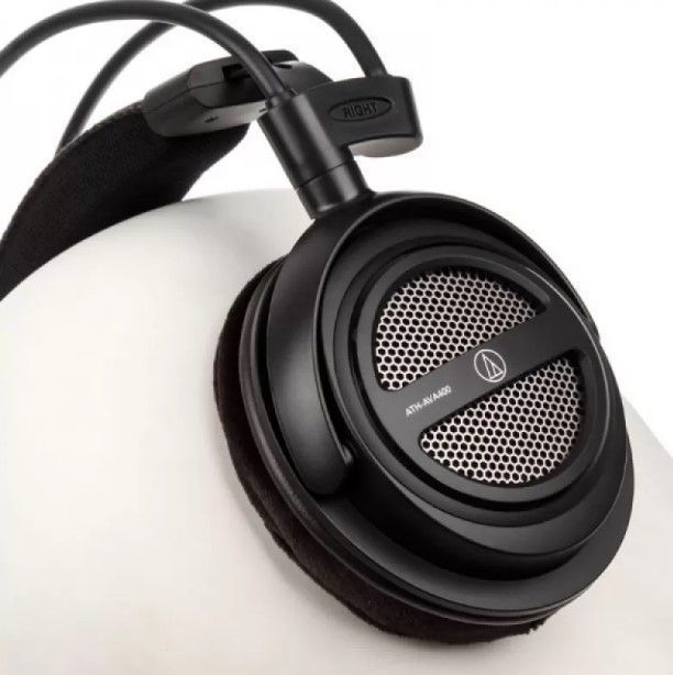 Повнорозмірні навушники Audio-Technica ATH-AVA400