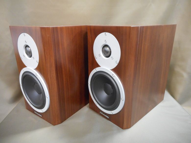 Полочная акустика Dynaudio Excite X14 Walnut Satin