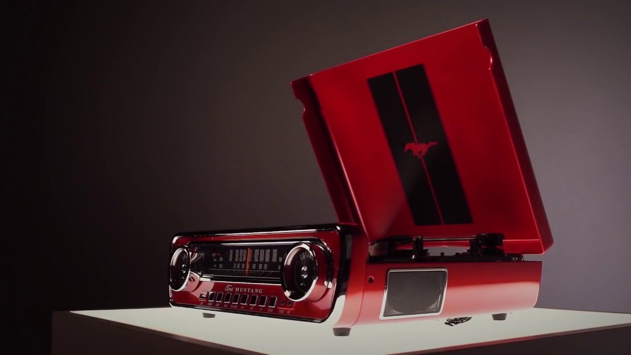 Проигрыватель винила ION Mustang LP Red