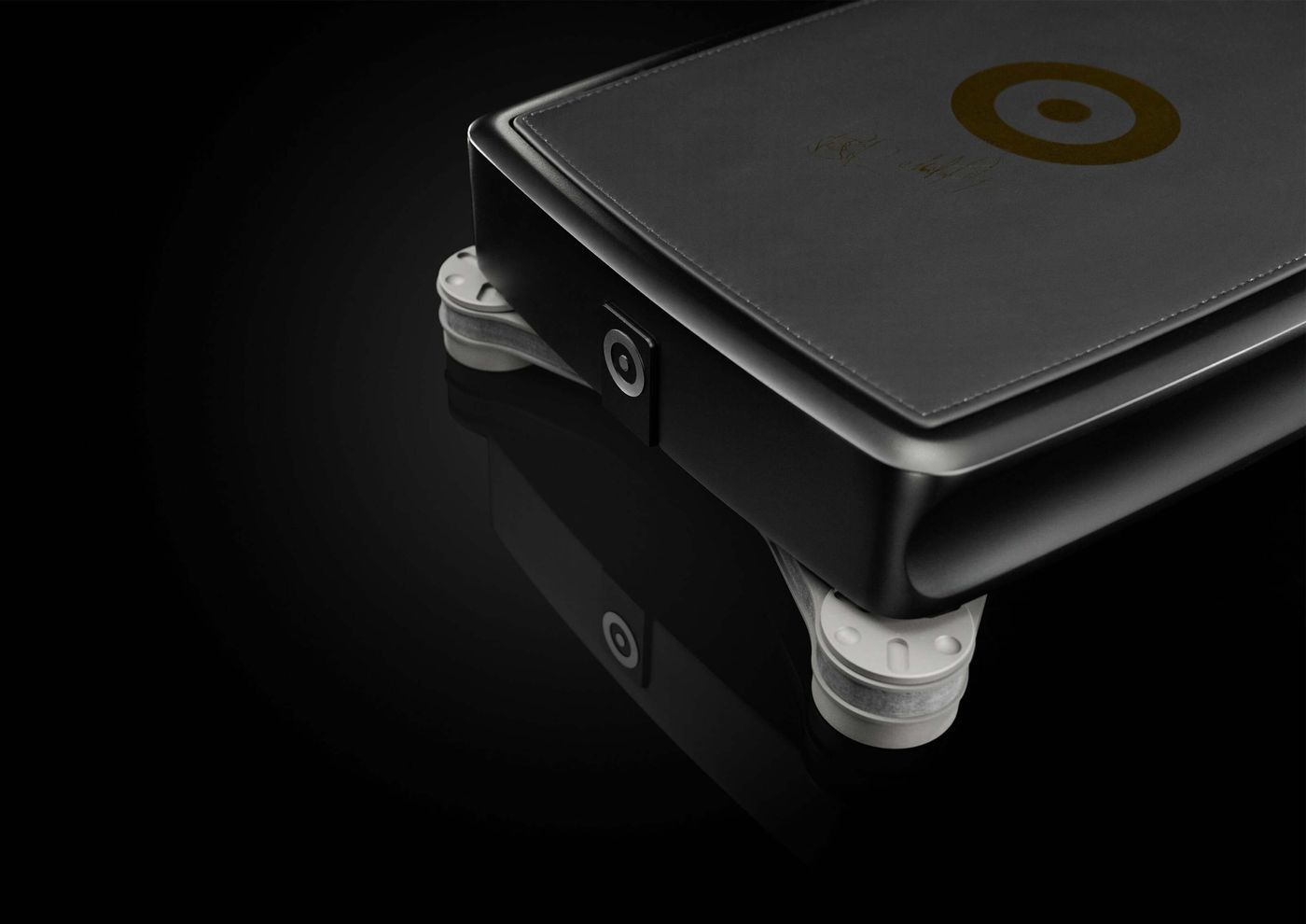 Сетевой коммутатор Ansuz PowerSwitch D-TC Gold Signature