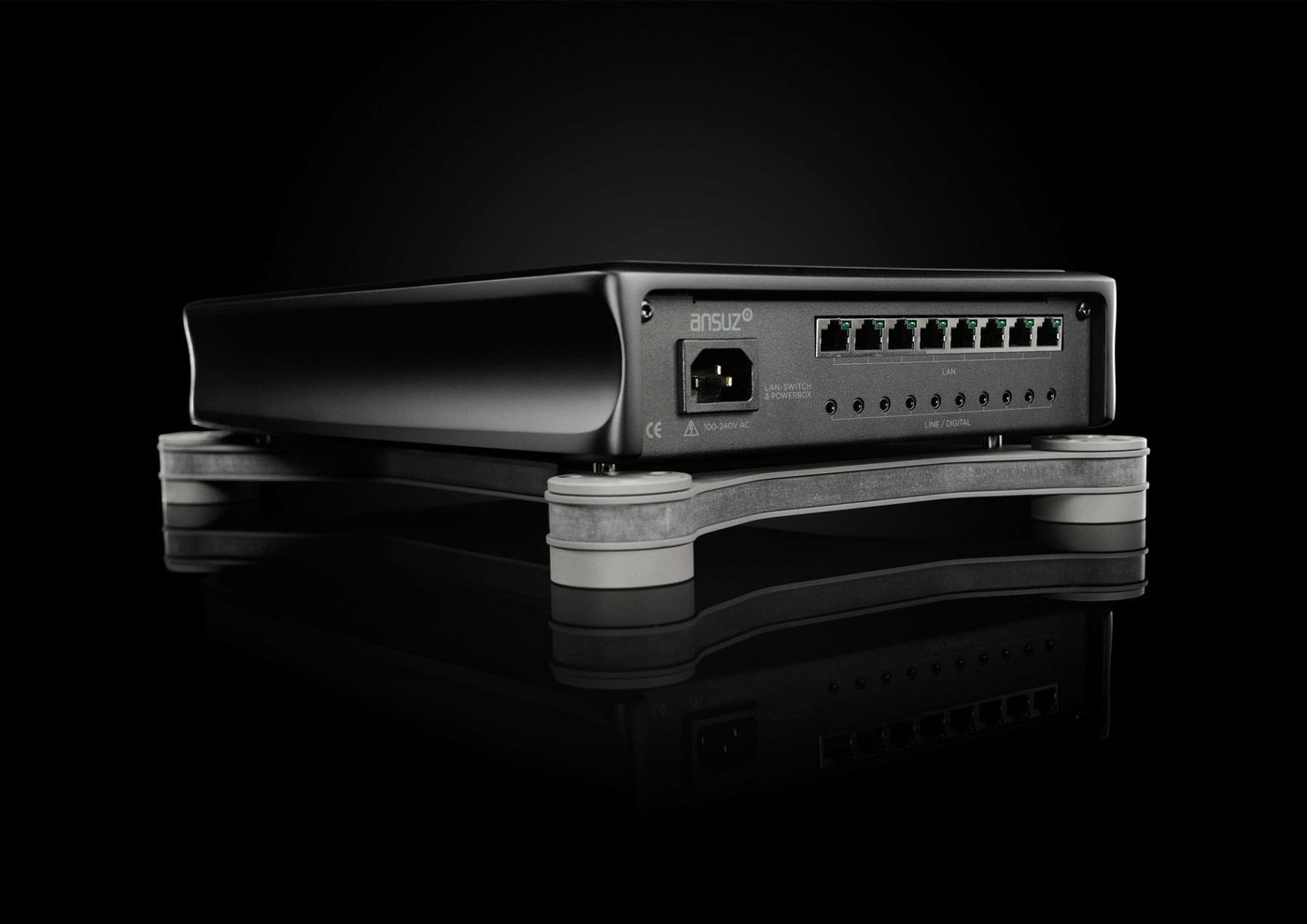 Сетевой коммутатор Ansuz PowerSwitch D-TC Gold Signature