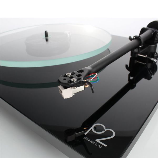 Виниловый проигрыватель Rega Planar 2 Black (Carbon)