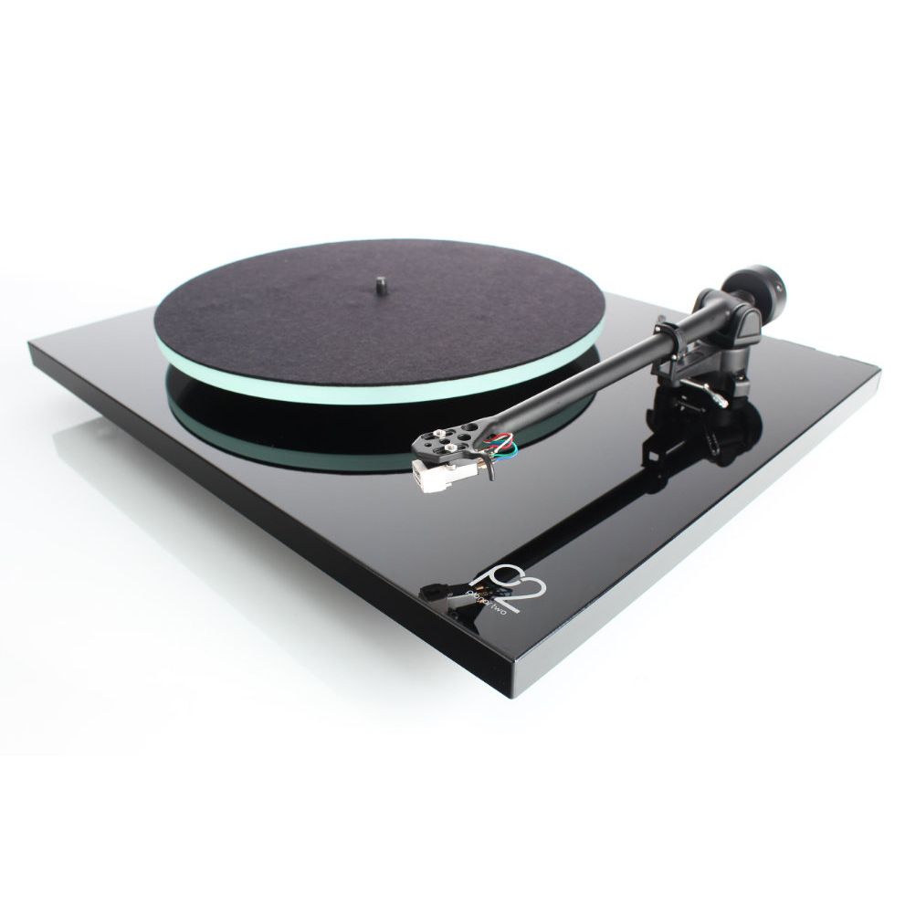 Виниловый проигрыватель Rega Planar 2 Black (Carbon)