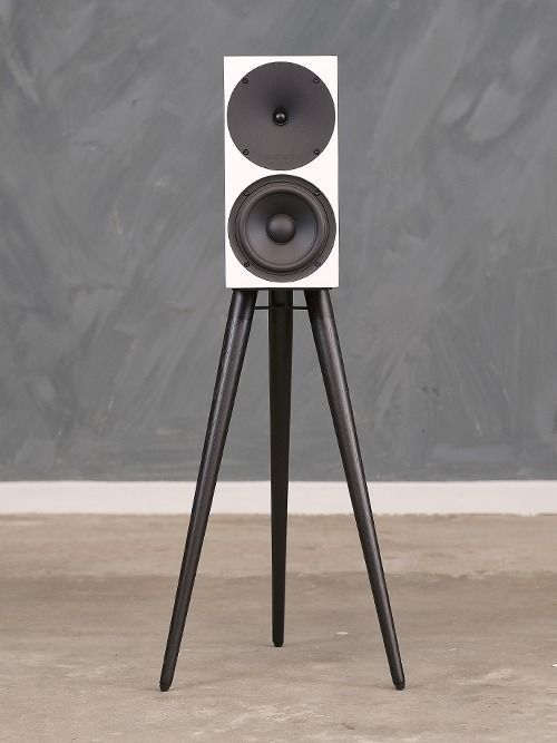 Стойки Buchardt Audio Stands Black Oak