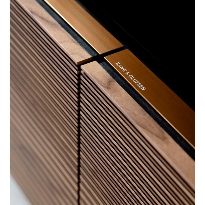 Телевизор Bang & Olufsen Beovision Harmony 88 OLED Walnut