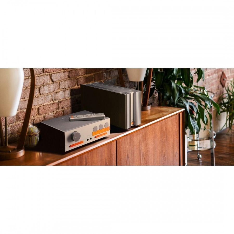Усилитель Quad 303