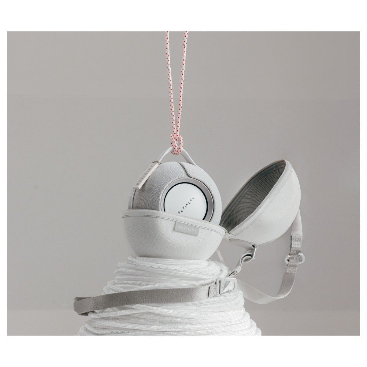 Акустика Devialet Mania White Mist