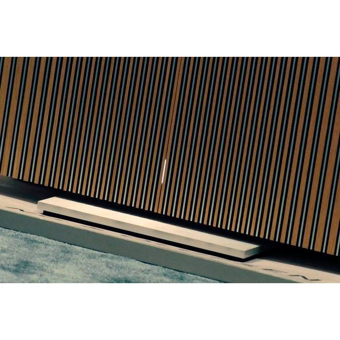 Телевизор Bang & Olufsen Beovision Harmony 83 OLED Natural Oak Wood