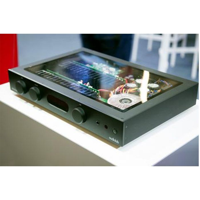 Інтегральний підсилювач Audiolab 6000 A Black