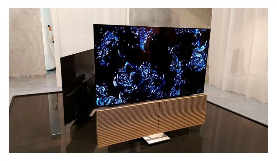ТБ Bang & Olufsen Beovision Harmony 83 OLED Walnut