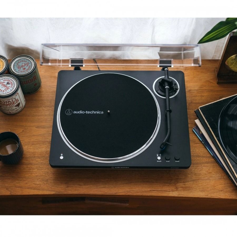Проигрыватель винила Audio-Technica AT-LP70XBT Black-Silver