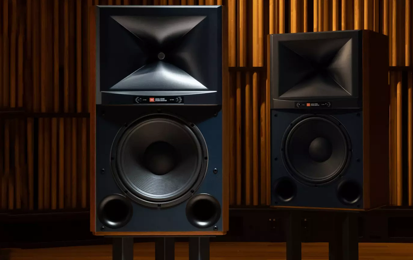 Студійний монітор JBL 4349 Studio Monitor Satin Walnut