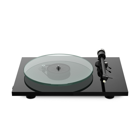 Проигрыватель винила Pro-Ject T2 Rainier High Gloss Black