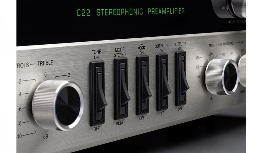 Попередній підсилювач Mcintosh C22 MK V