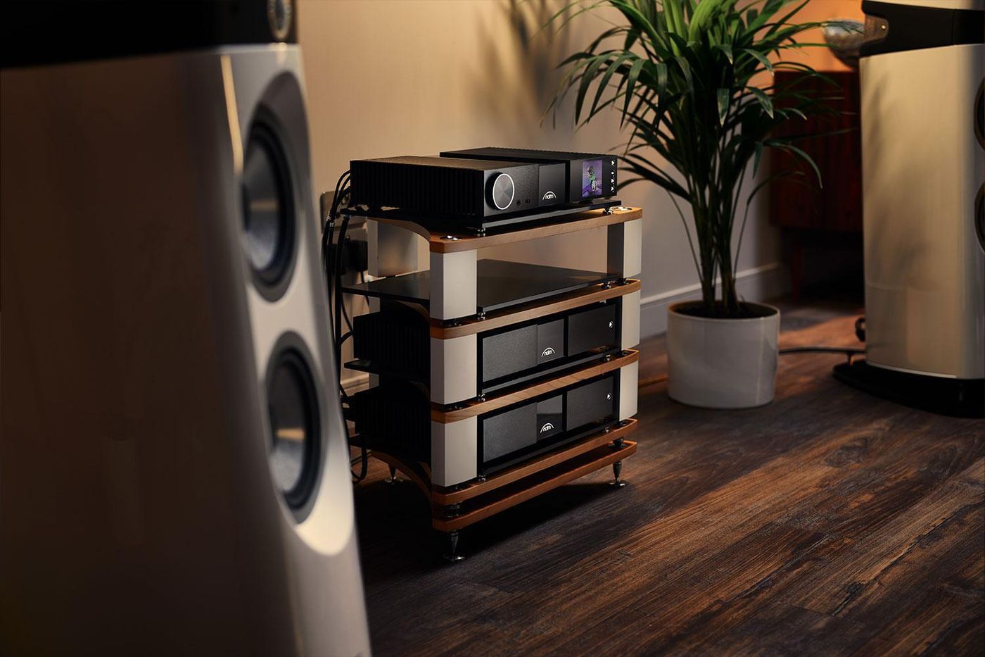 Стереоусилитель Naim New Classic NAP 250 Black