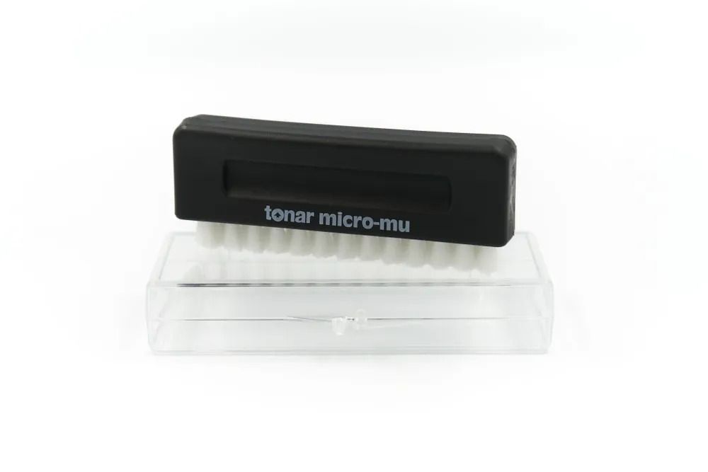 Щітка для чищення платівок з ворсом діаметром менш ніж 50 мікрон Tonar Micro-Mu brush, art. 6046