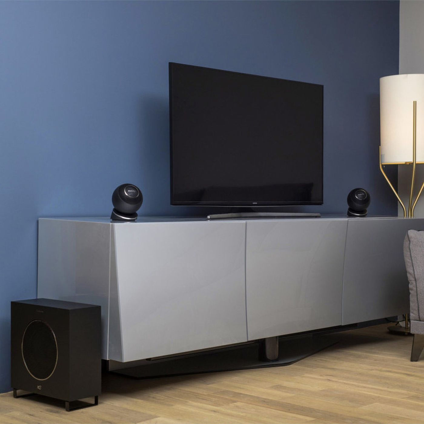 Акустична пара Cabasse Eole 4 satellite Glossy Black
