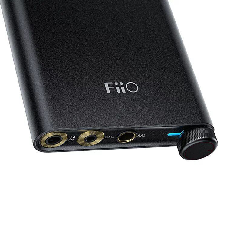 ЦАП-підсилювач для навушників FiiO Q3s
