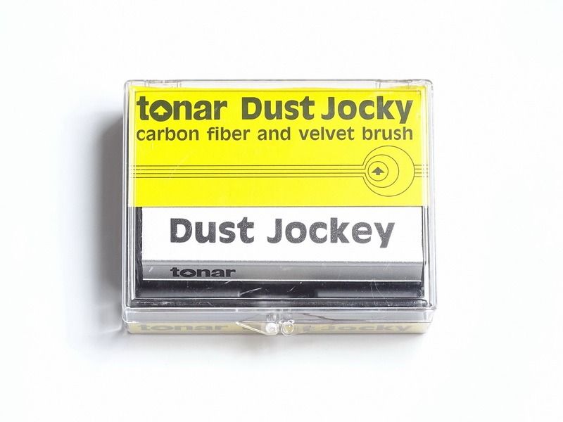 Щітка комбінована антистатична для грамплатiвок Tonar Dust Jockey Brush, art. 4272