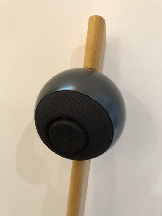 Акустическая пара Cabasse IO 2 stand version Light-Oak/Glossy Black