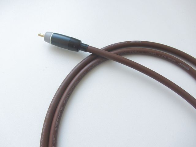 Сабвуферный кабель Neotech NESW-5001 UPOFC Subwoofer Cable