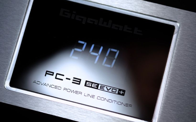 Мережевий кондиціонер GigaWatt PC-3 SE EVO+