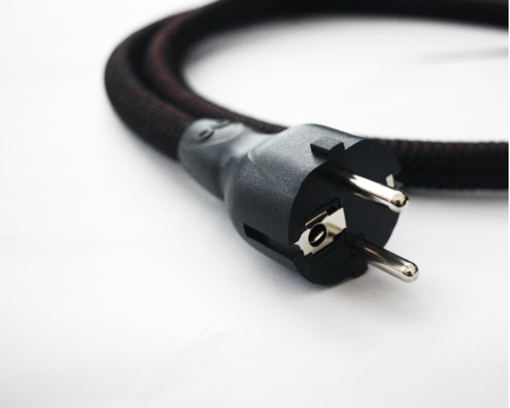 Силовой кабель AUDIOQUEST 1.0m NRG-Z3 EU