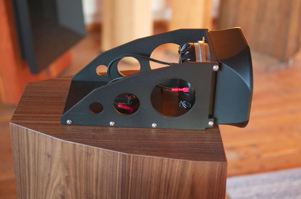 Підлогова акустика Blumenhofer Genuin FS 2 MK 2 Walnut