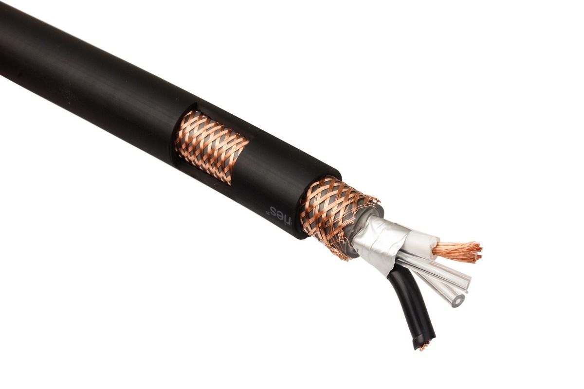 Силовой кабель TAGA Harmony ETPC-C7-TS CORD 1,3м.