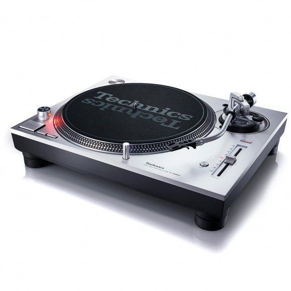 Проигрыватель винила Technics SL-1200MK7 EG Silver