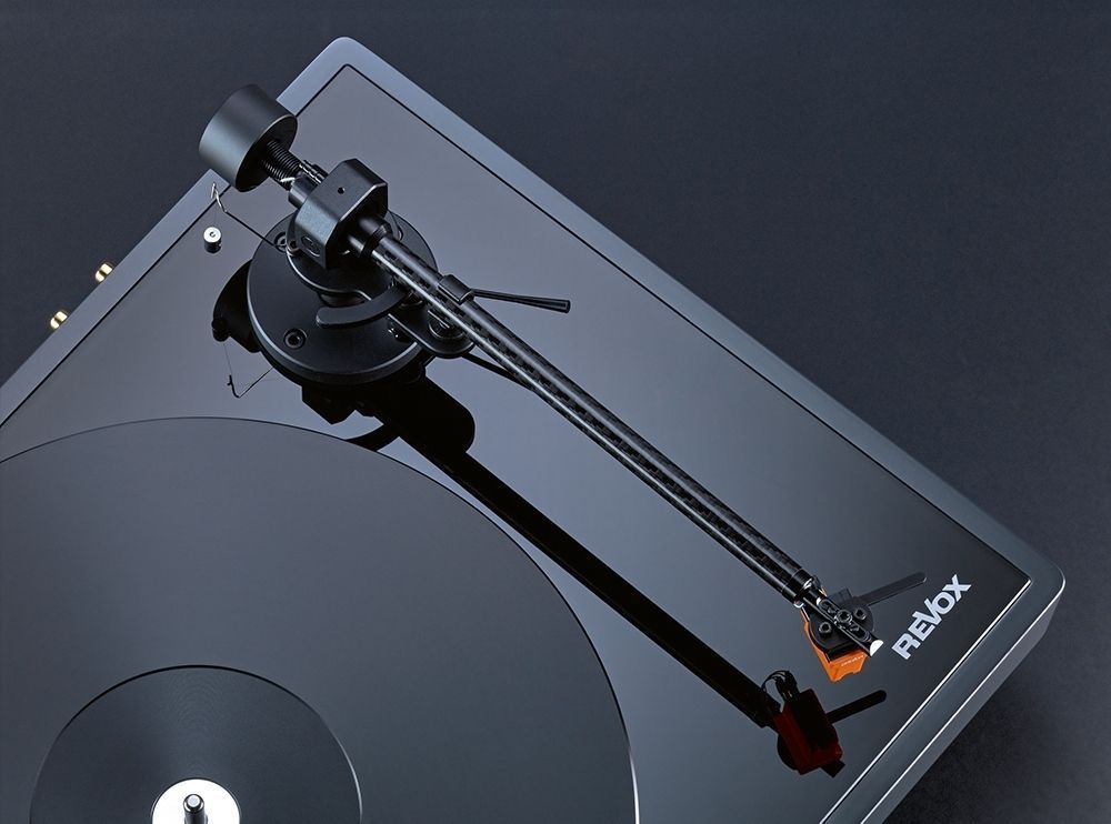 Проигрыватель винила Revox STUDIOMASTER T700