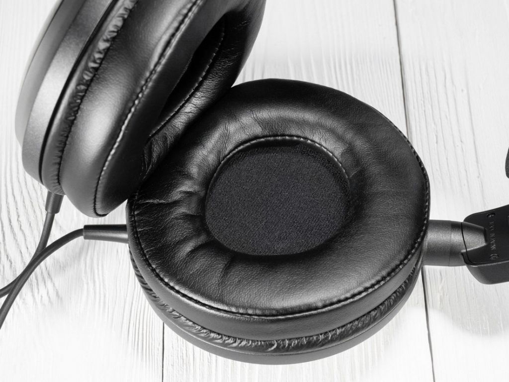 Навушники Audio-Technica ATH-A2000Z