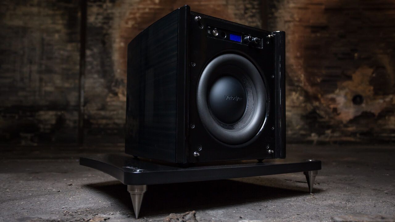 Сабвуфер Velodyne Digital Drive 15 Plus Black Gloss Ebony