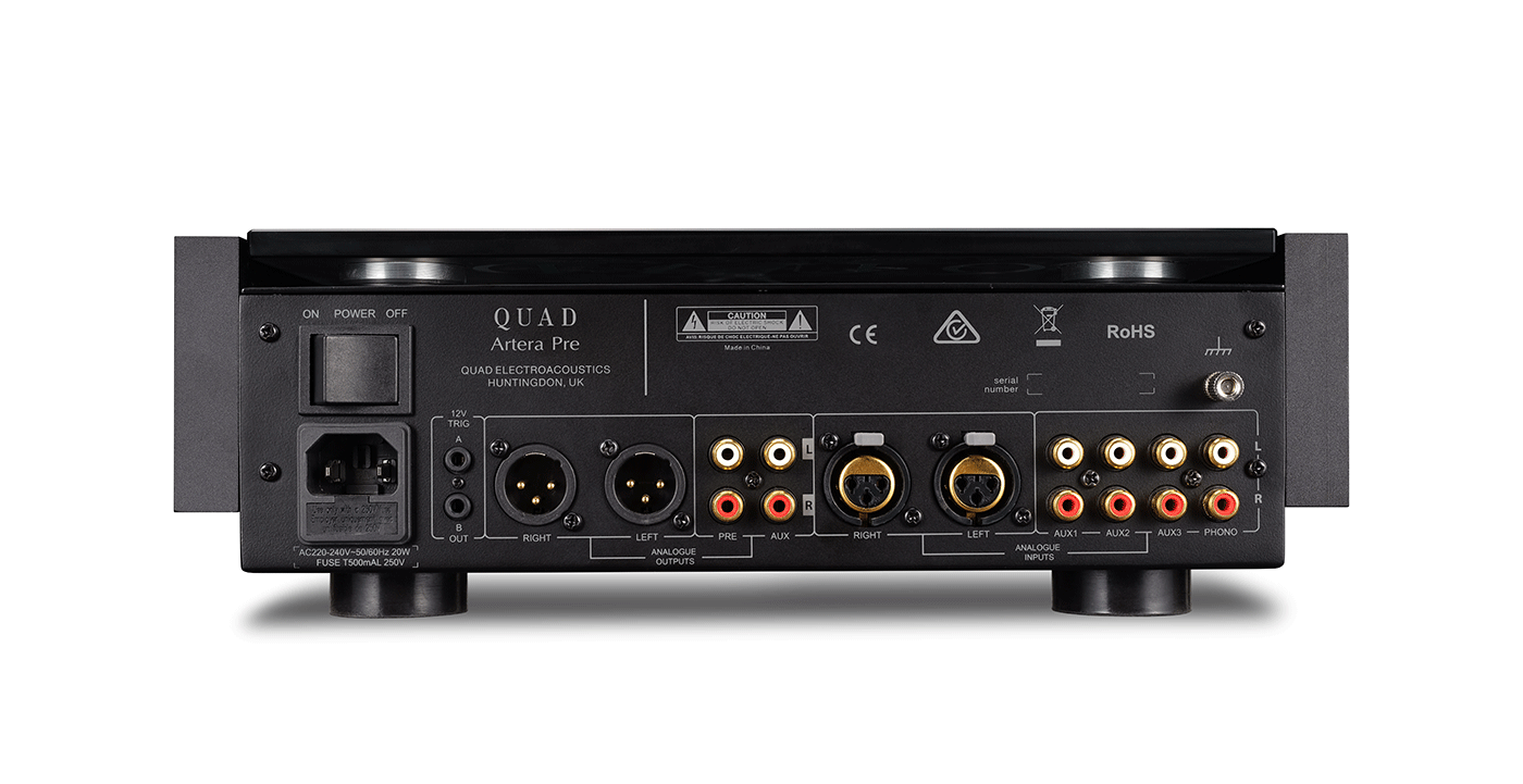 Предварительный усилитель Quad Artera Pre Black