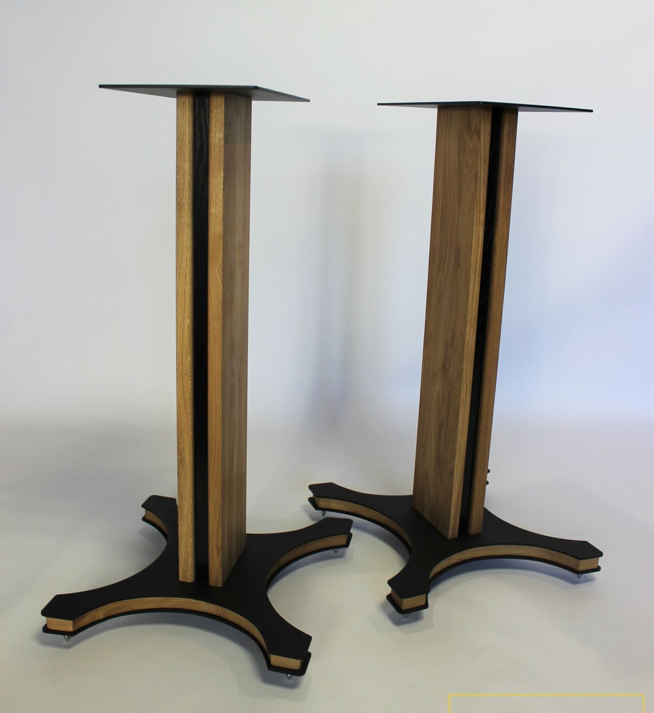 Стойки под акустику ADLUX BASE SS-X-O-O Oak-Oak