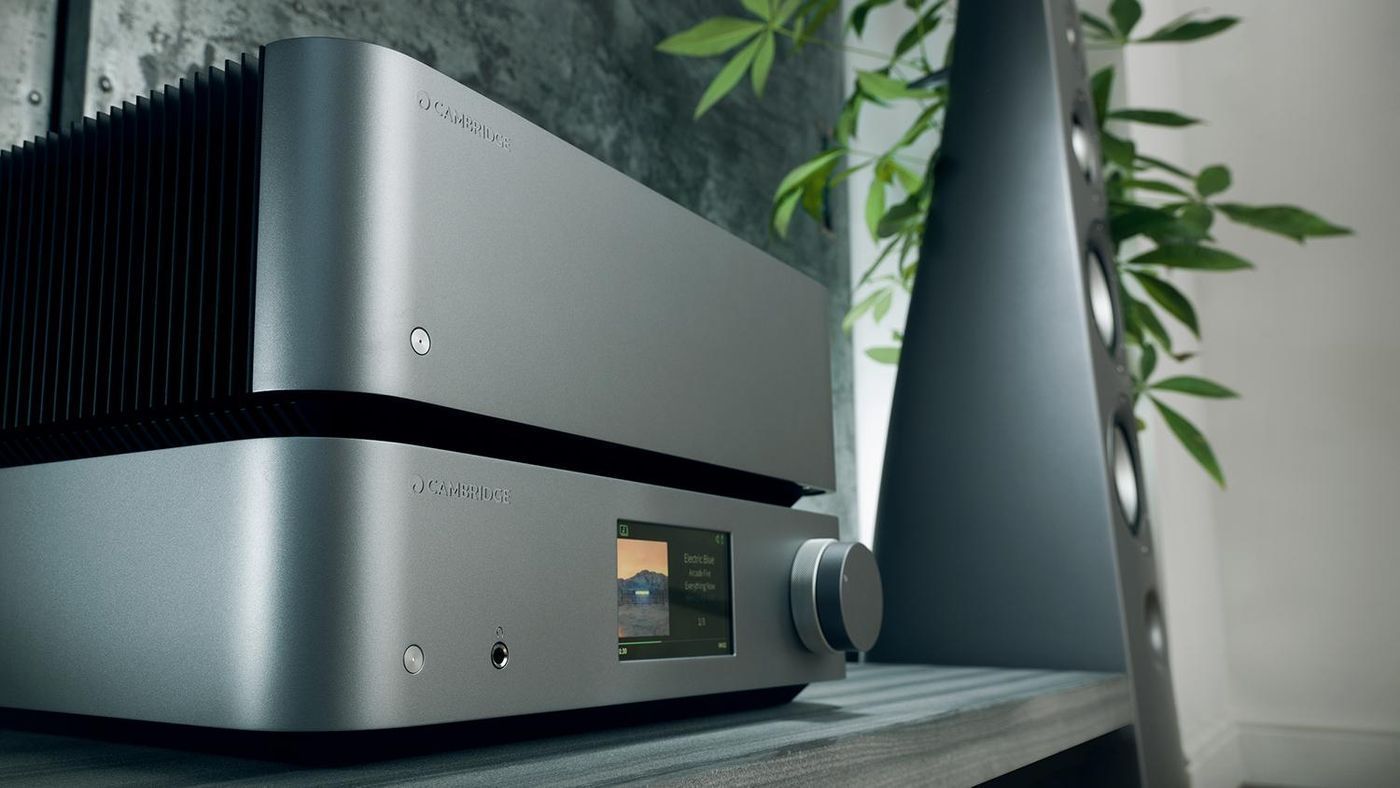 Підсилювач потужності Cambridge Audio Edge W Dark Grey