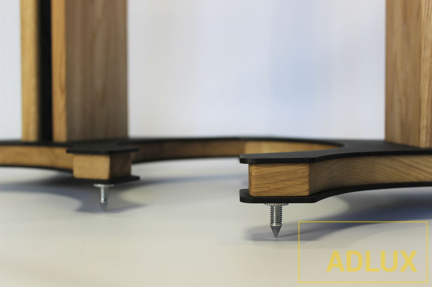 Стойки под акустику ADLUX BASE SS-X-O-O Oak-Oak
