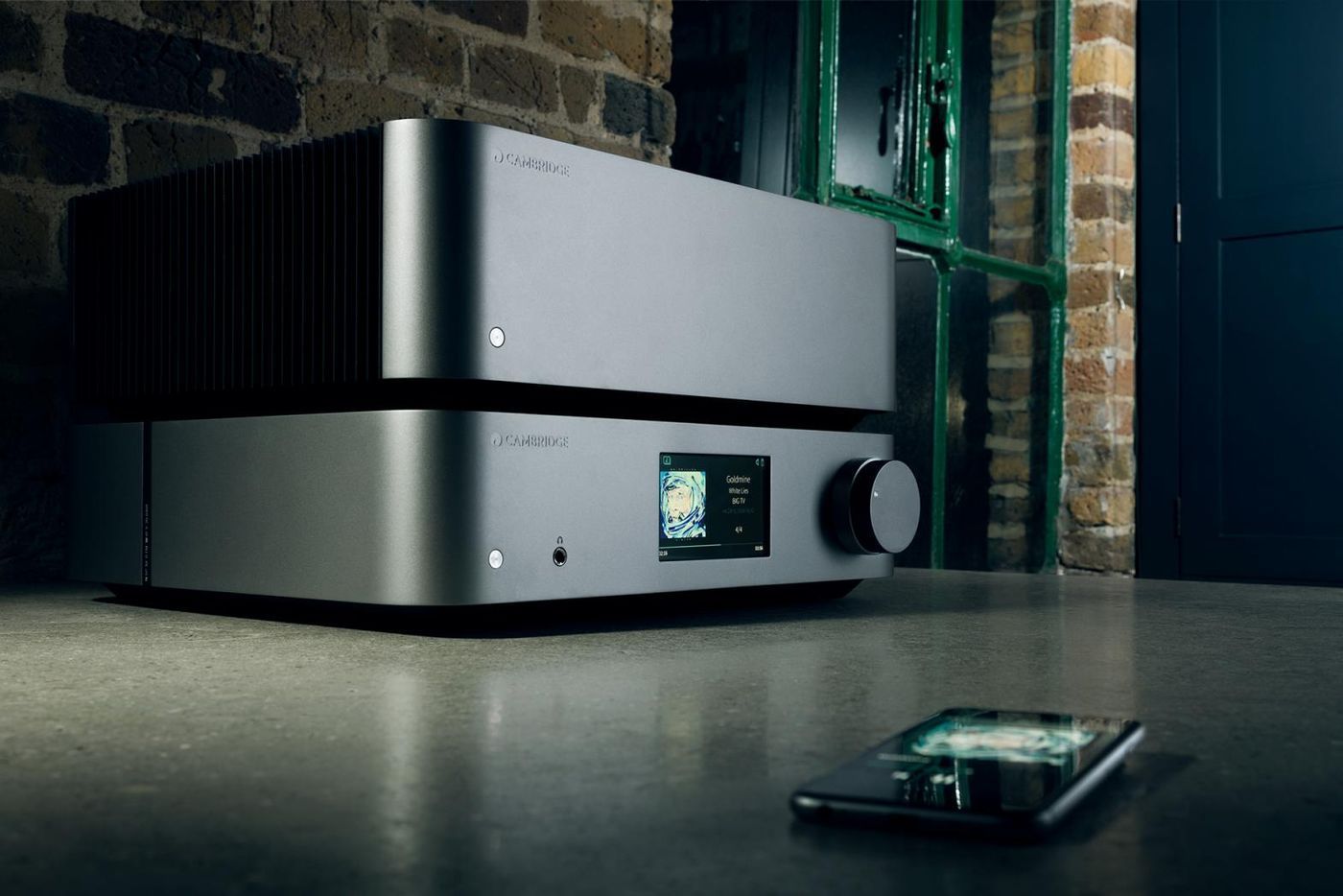 Підсилювач потужності Cambridge Audio Edge W Dark Grey
