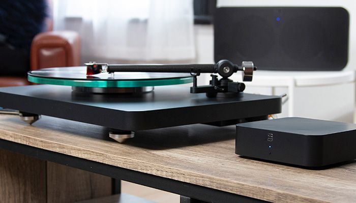 Беспроводной Хаб  Bluesound Hub