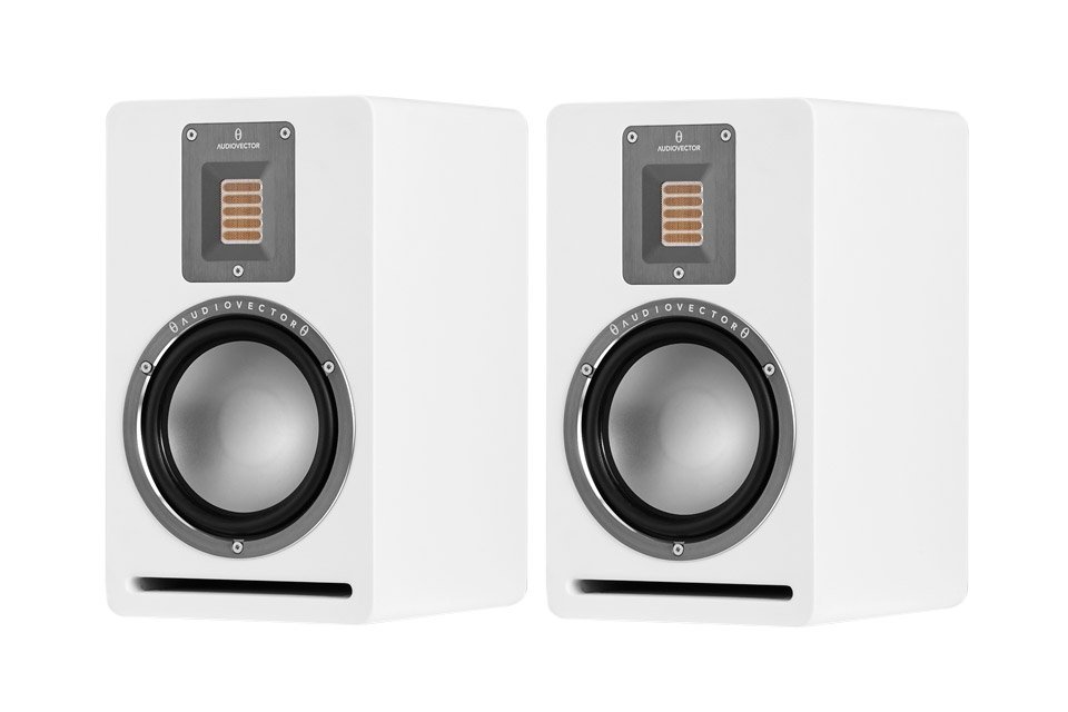 Полочная акустика Audiovector QR 1 White Silk
